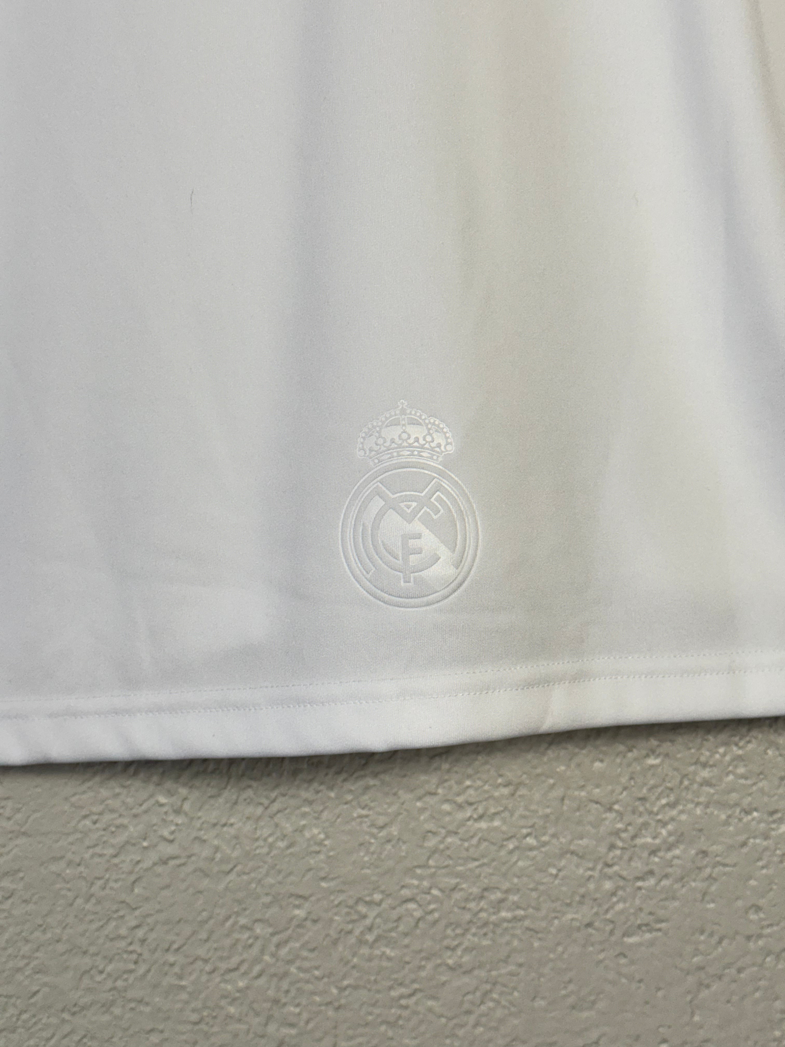 Real Madrid Adidas 2009/10 CR7 Jersey Size XL