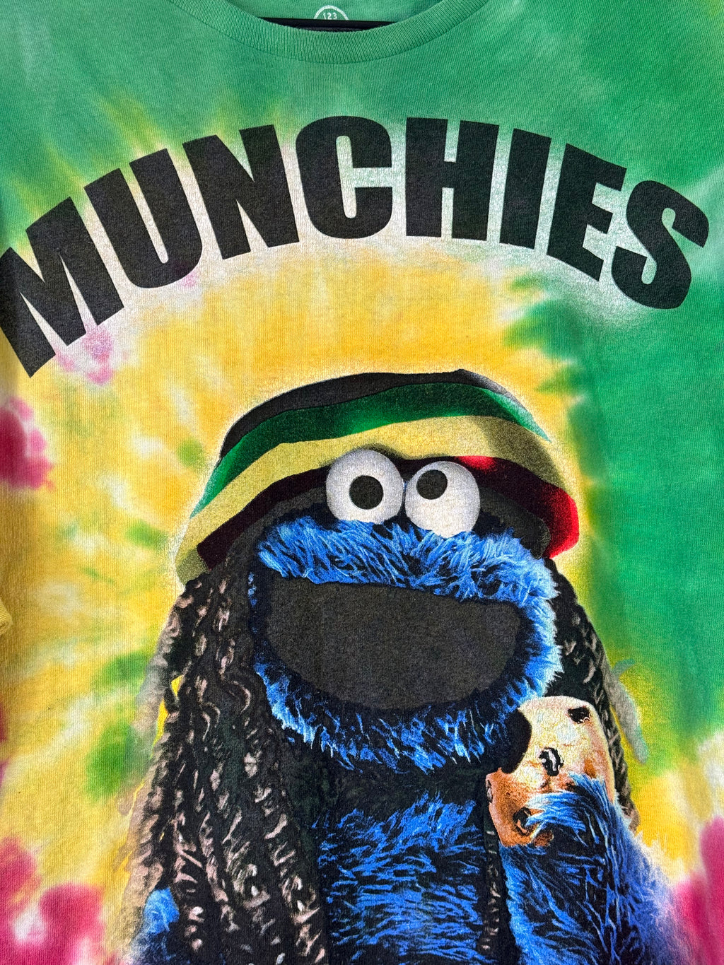 Cookie Monster Munchies Sesame Street  T-shirt Rasta Tie Dye Size XL