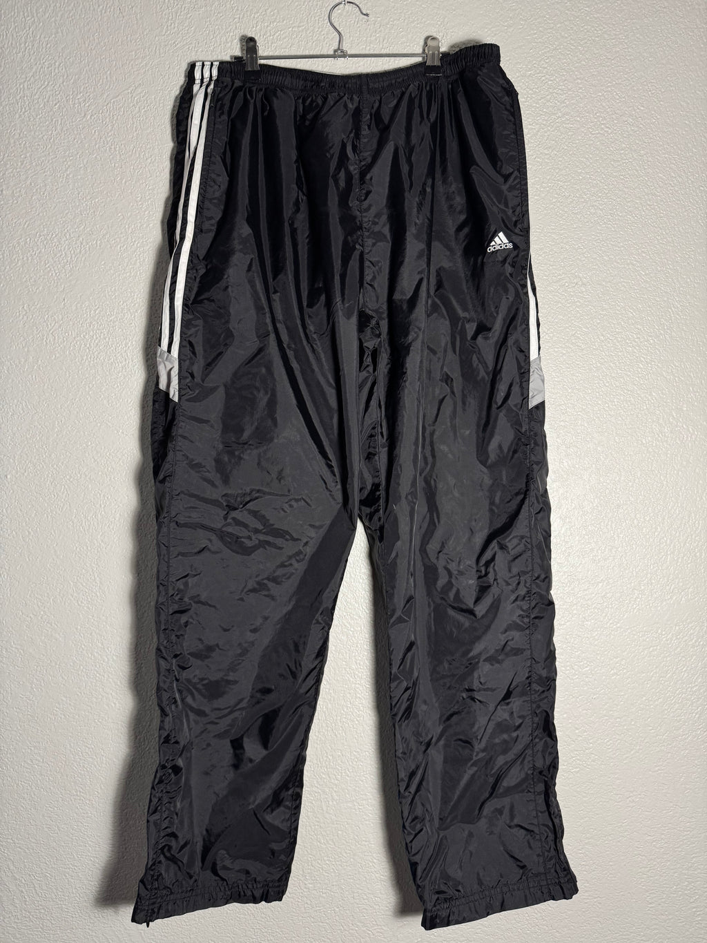 Vintage Y2K Adidas Black Lined Warm Up Track Pants Size XL
