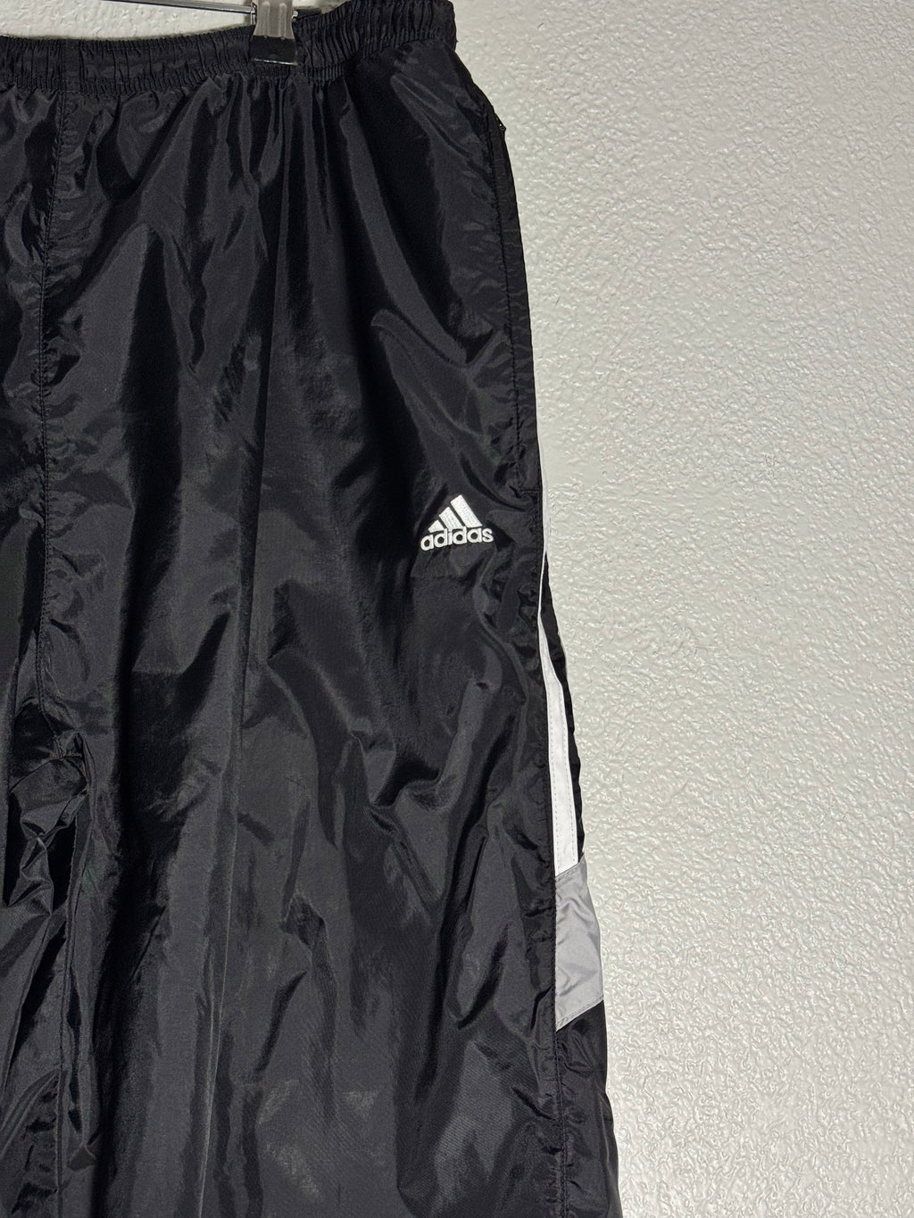 Vintage Y2K Adidas Black Lined Warm Up Track Pants Size XL