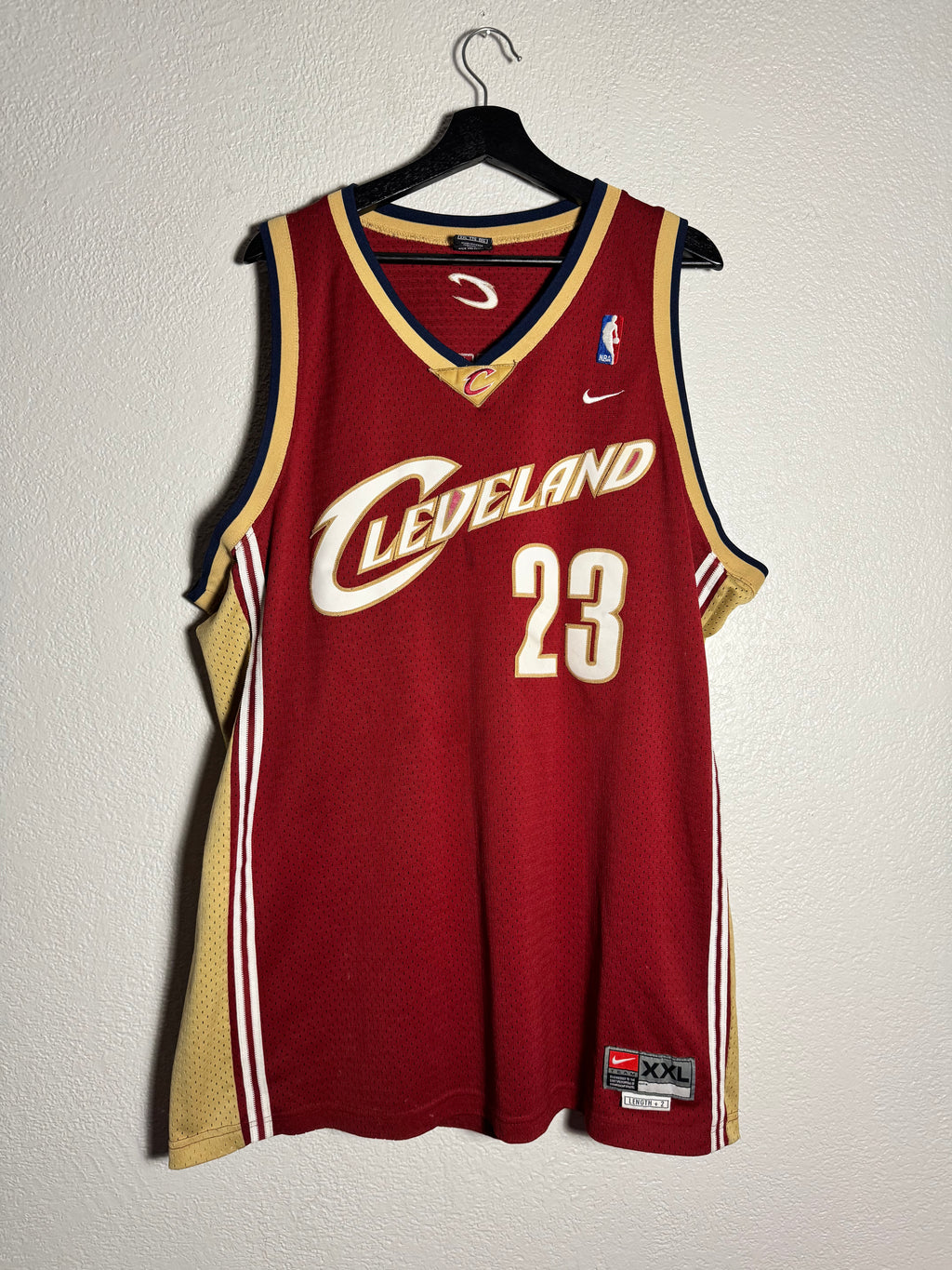 Vintage Y2K Nike LeBron James Cleveland Cavaliers Jersey Size XXL