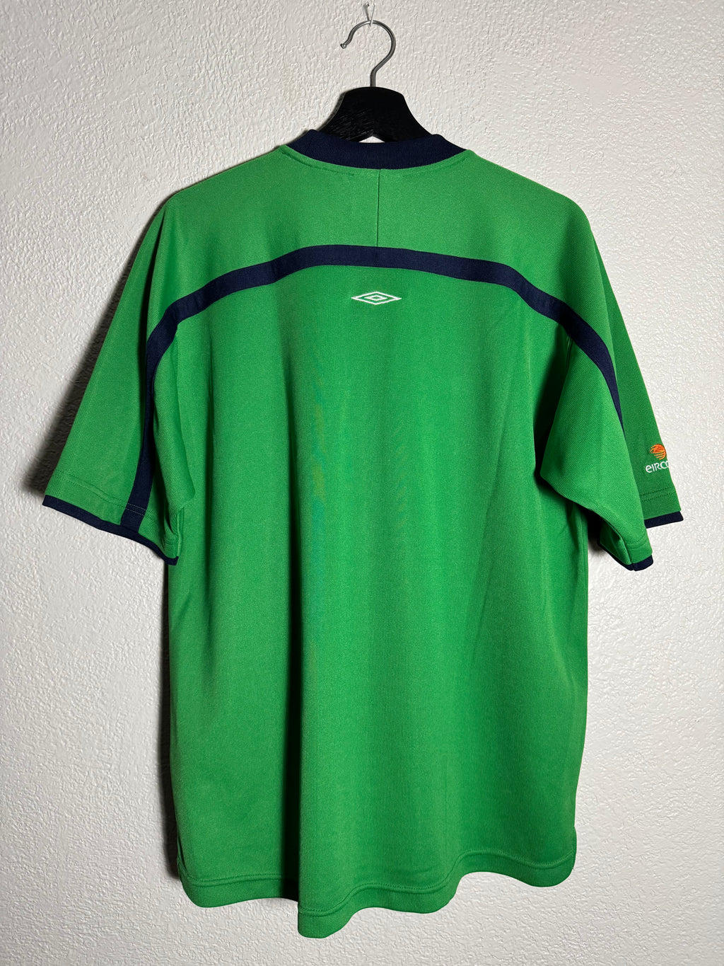 Umbro Ireland 2002/03 HOME Kit Soccer Jersey Large