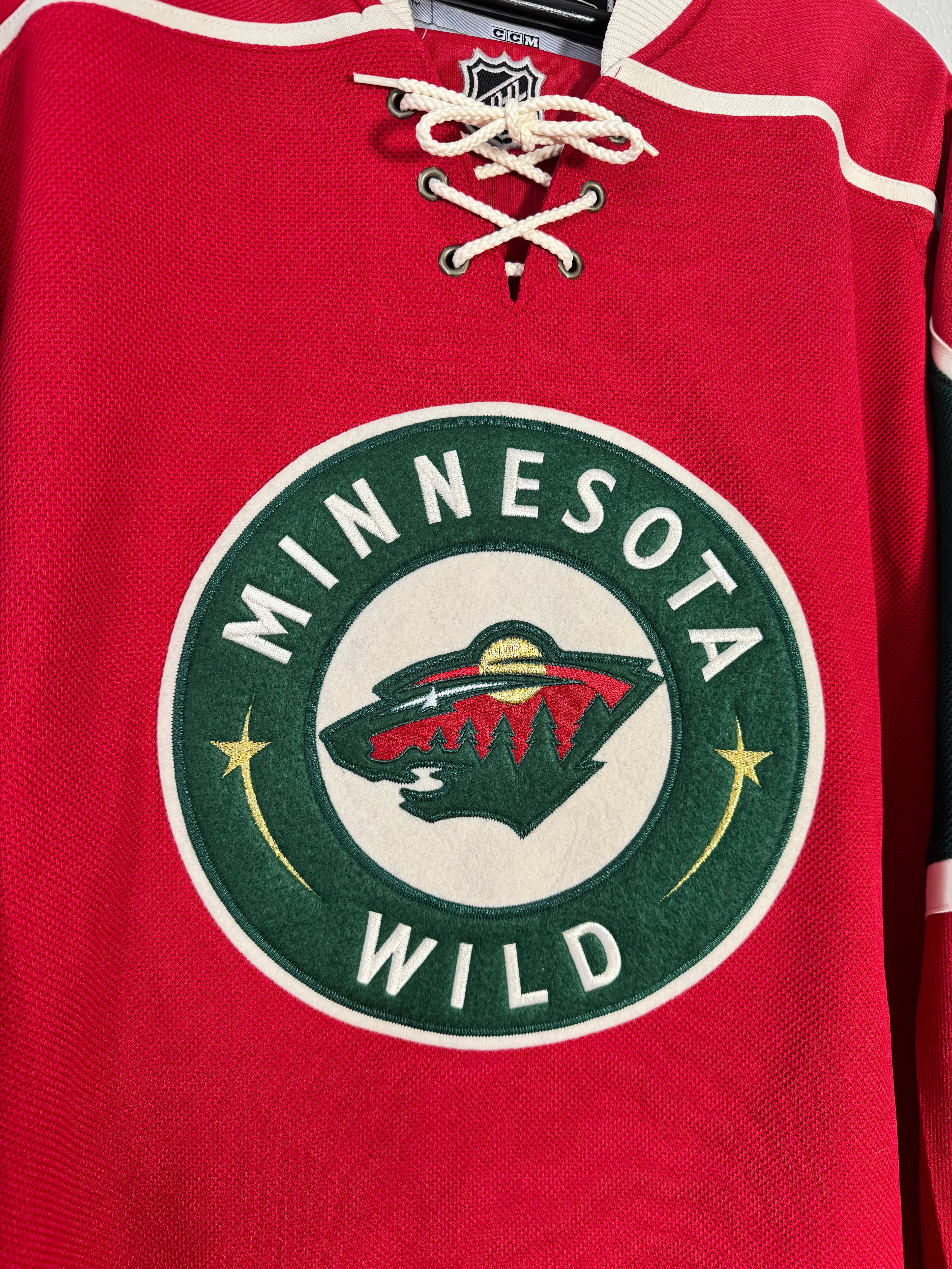 NHL Minnesota Wild Zack Parise #11 Hockey A Jersey Reebok Red Size Medium