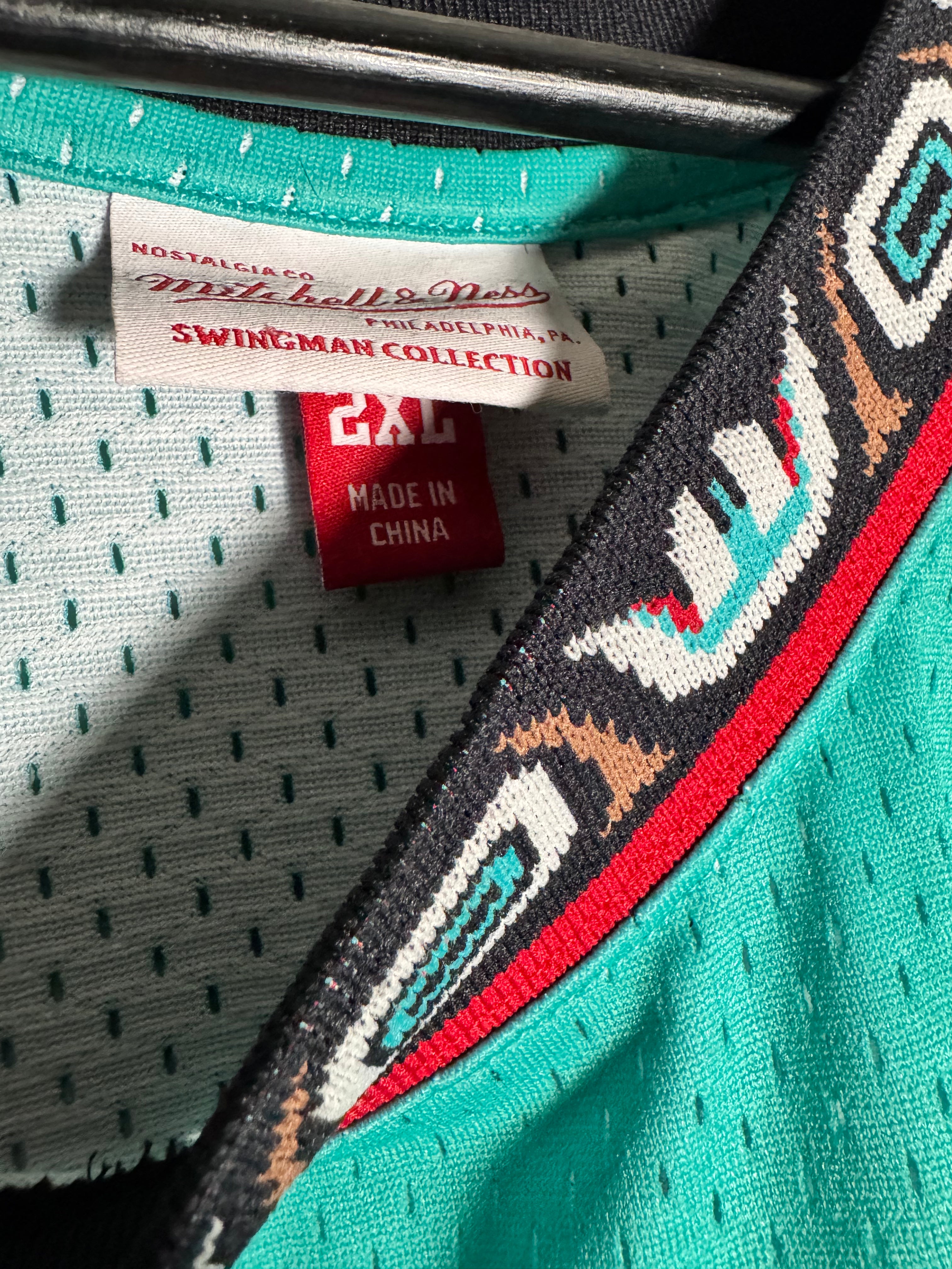 Mitchell & Ness Vancouver Grizzlies Mike Bibby HWC Swingman Size XXL