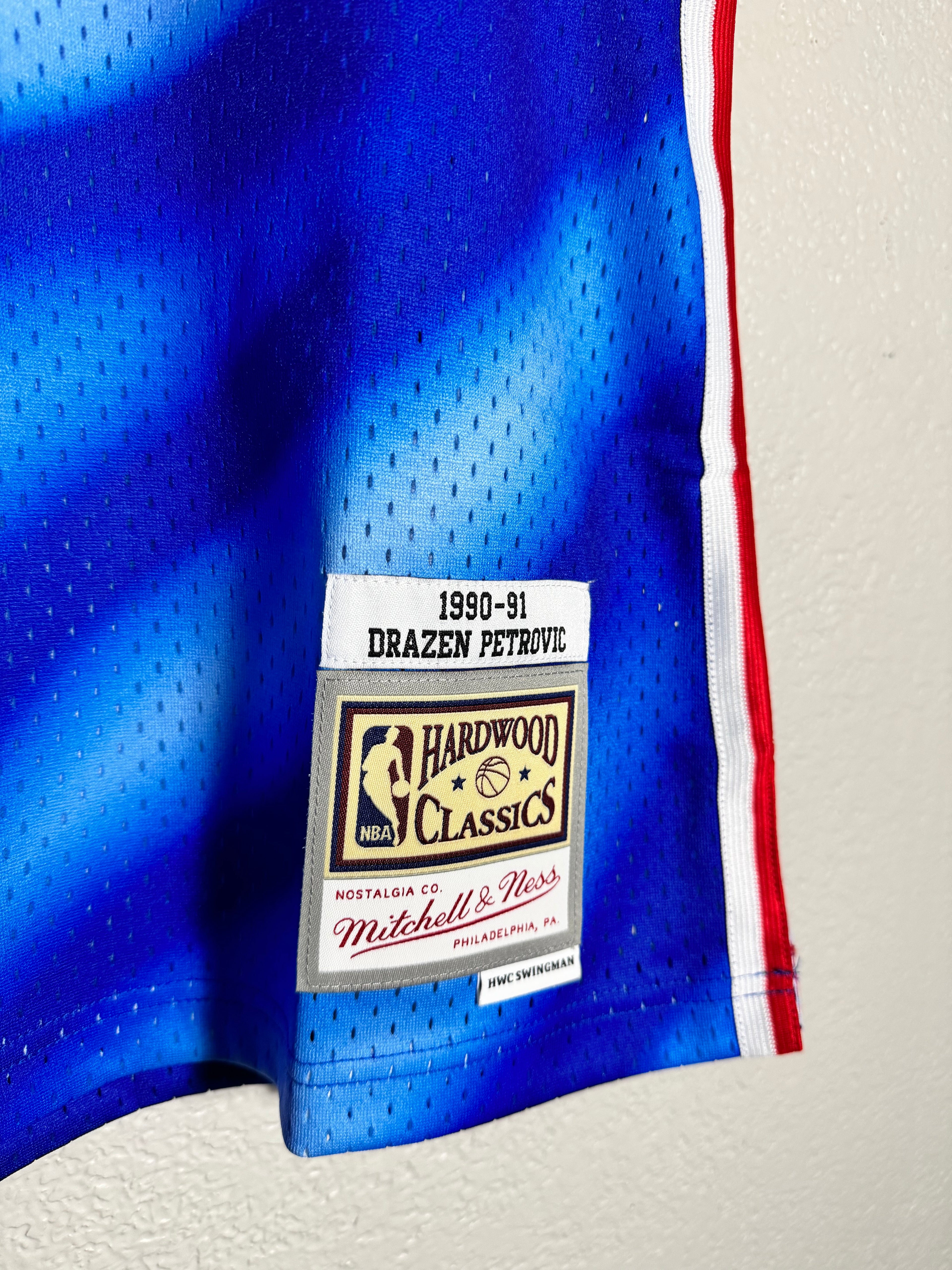 (NEW) Mitchell & Ness 1990 New Jersey Nets Drazen Petrovic 3 Swingman Size Large
