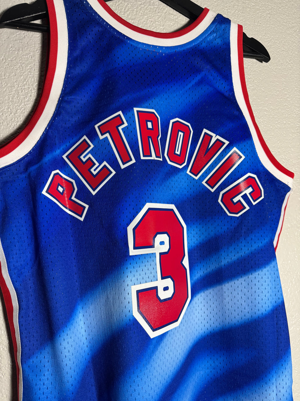 (NEW) Mitchell & Ness 1990 New Jersey Nets Drazen Petrovic 3 Swingman Size Large