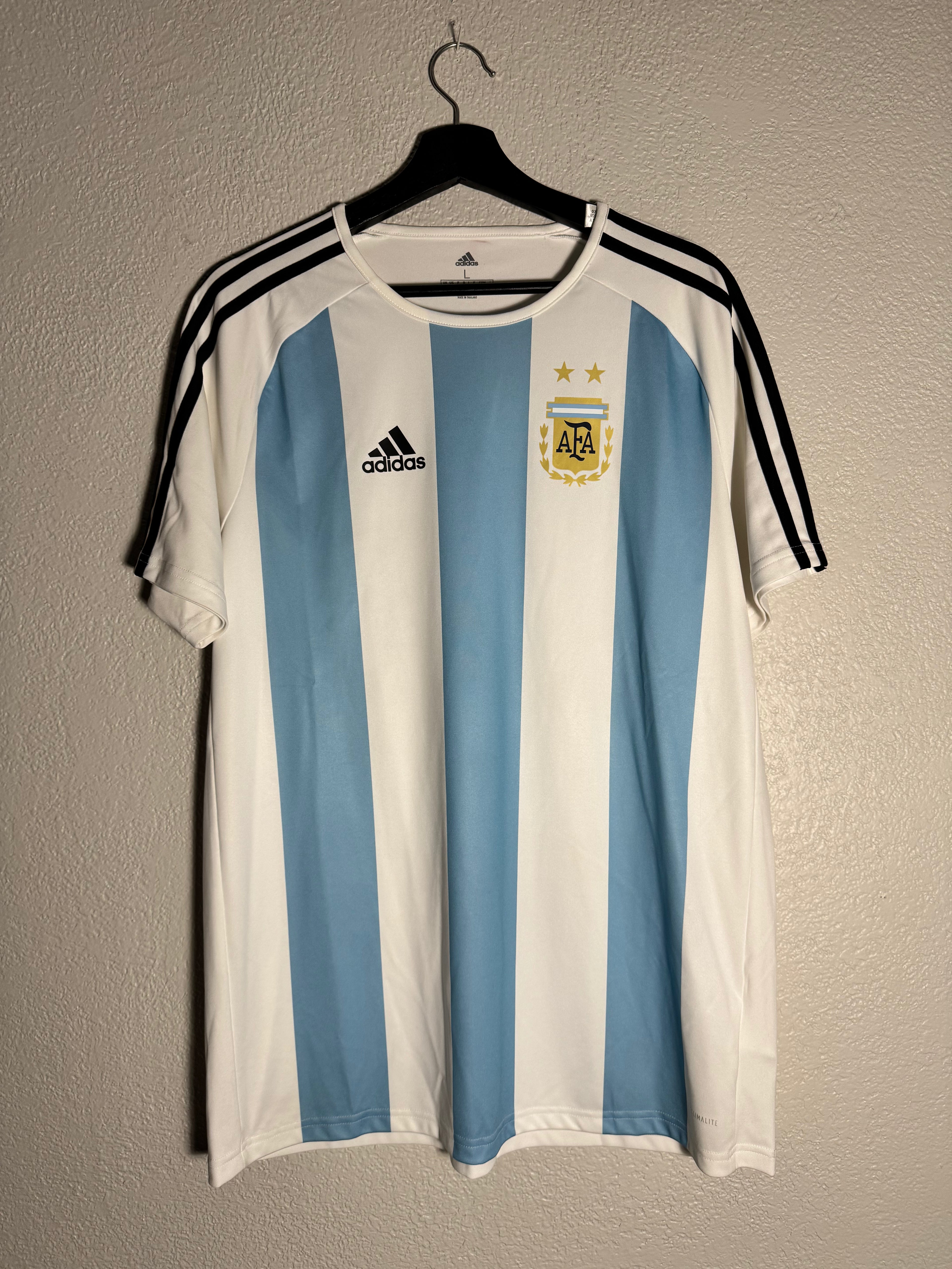 ARGENTINA NATIONAL TEAM 2017 HOME ADIDAS INTERNATIONAL SOCCER JERSEY SIZE LARGE