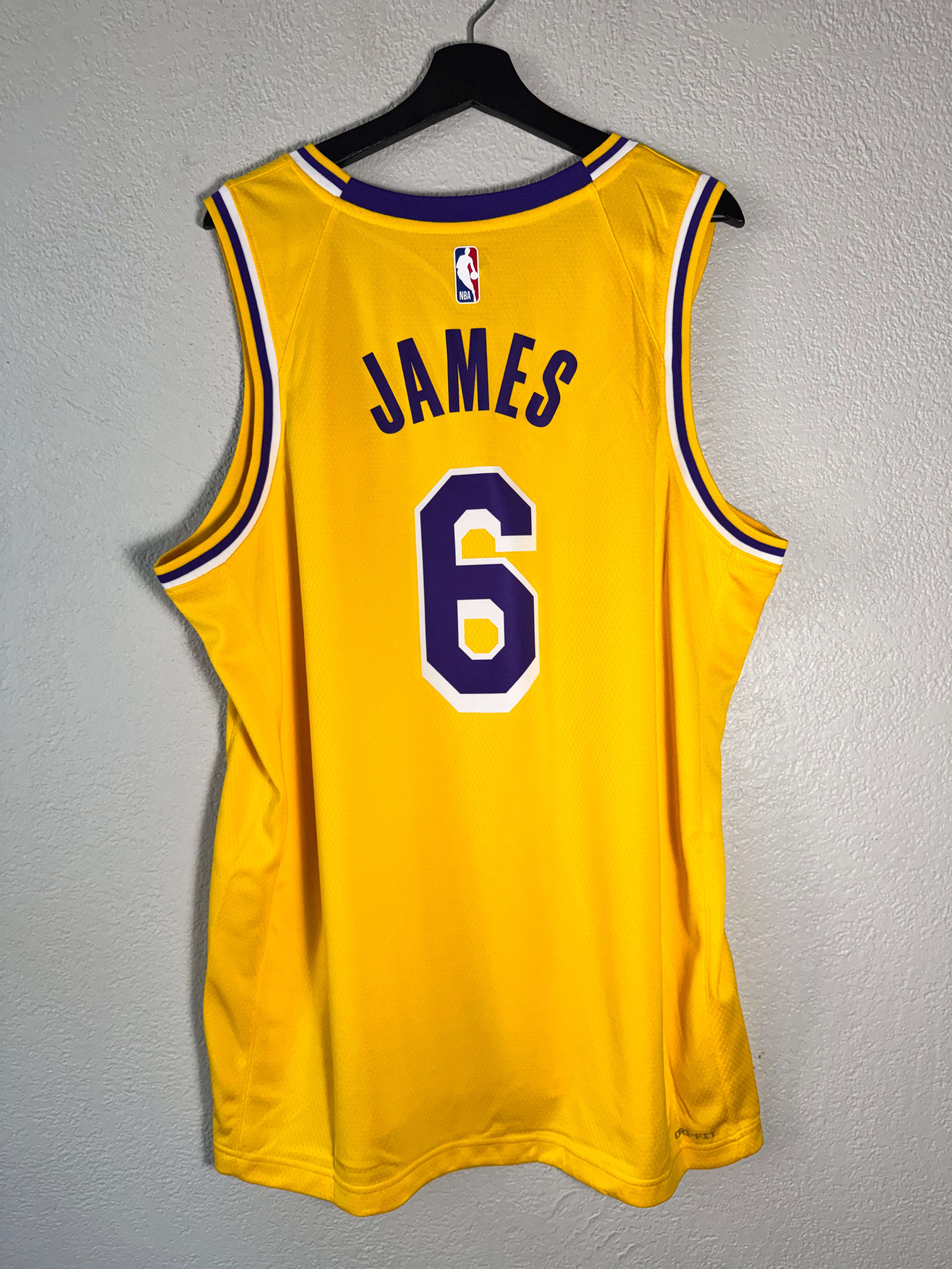 (NEW) Nike LA Lakers LeBron James Swingman Icon Edition Yellow Jersey Size XL/52