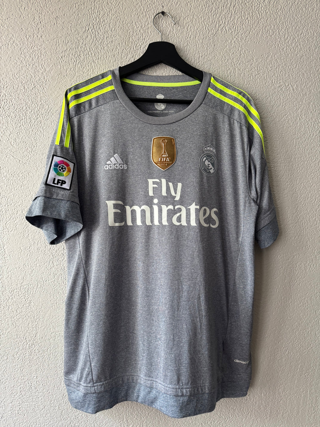 Adidas Real Madrid 2014 FIFA World Champions Jersey Size XL
