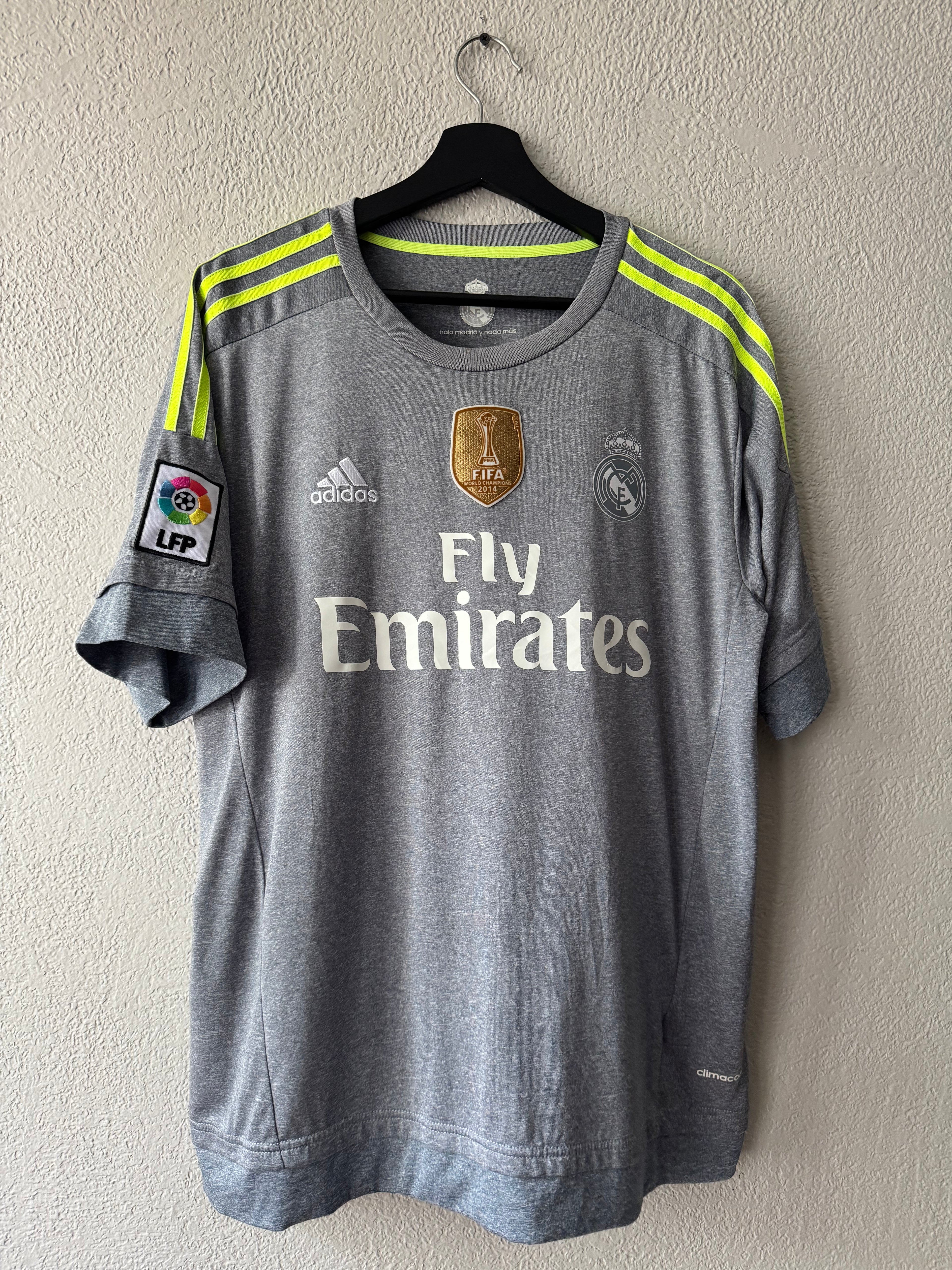Adidas Real Madrid 2014 FIFA World Champions Jersey Size XL