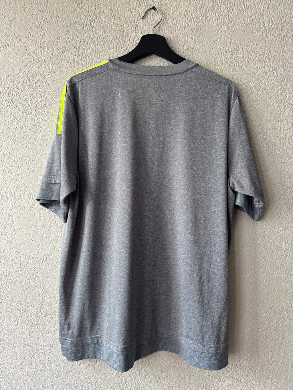 Adidas Real Madrid 2014 FIFA World Champions Jersey Size XL