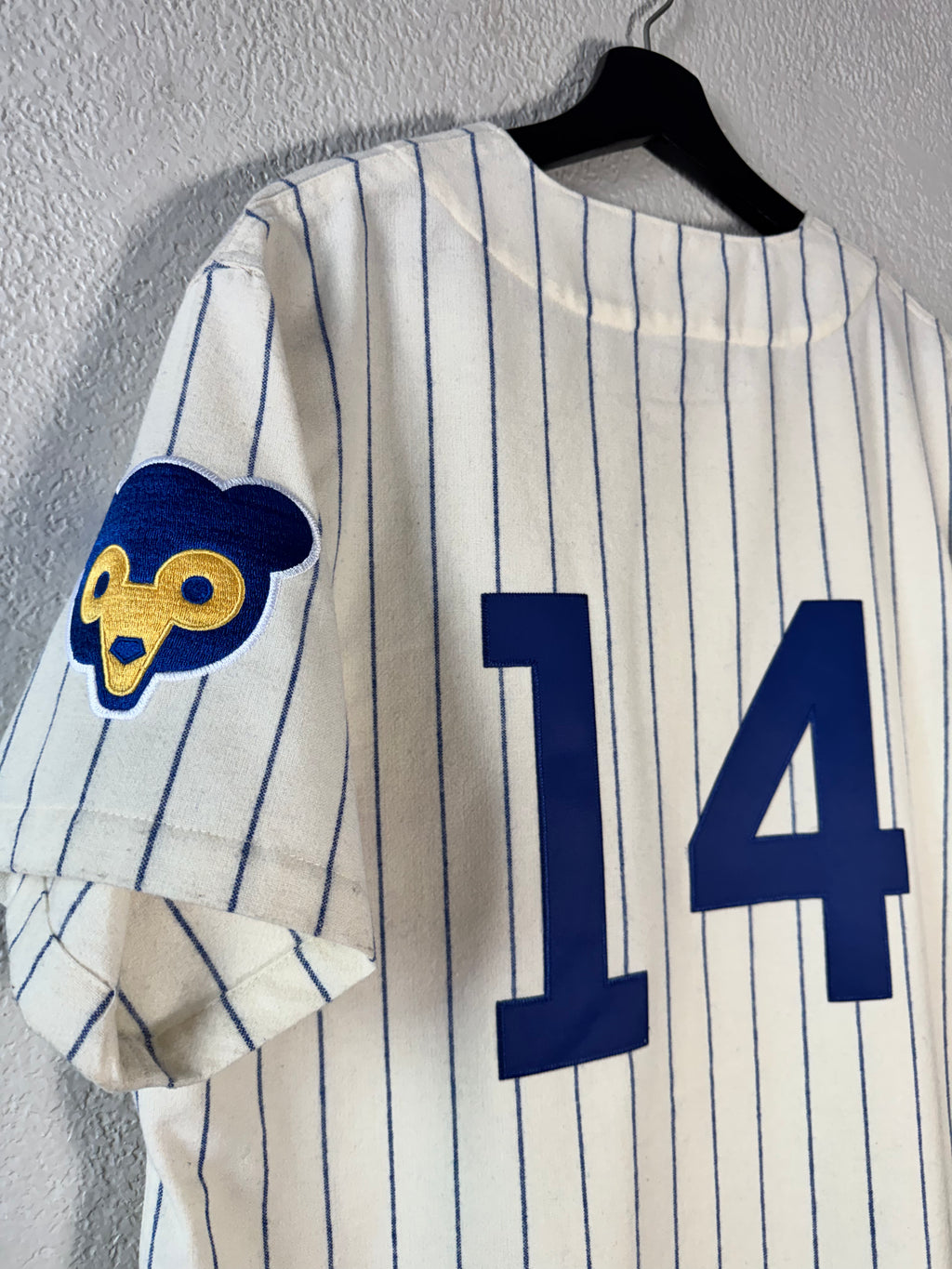 (NEW) Mitchell & Ness Chicago Cubs Ernie Banks 1969 Jersey Size 44 Large